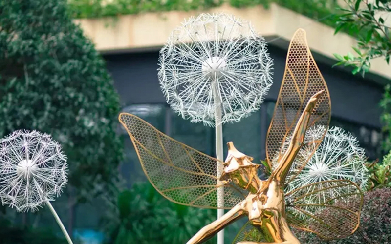 不銹鋼藝術(shù)雕塑的主要應(yīng)用場景