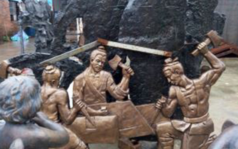 如何制作人物銅雕塑