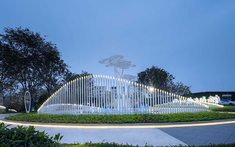 城市公共裝置藝術(shù)-不銹鋼雕塑廠家