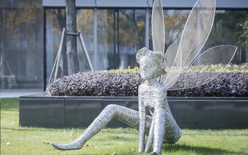淺談為什么城市要放置不銹鋼雕塑?-雕塑廠家