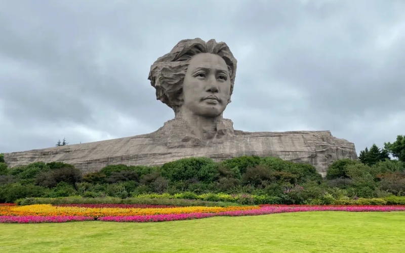 中國十大雕塑，每一個都超級震撼，看看在你的家鄉(xiāng)嗎？