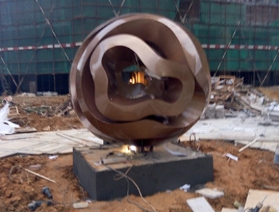 廣東江門海逸豪庭地產(chǎn)不銹鋼景觀雕塑案例