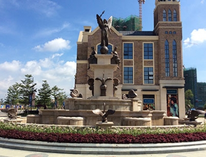 惠州和天下?天璽灣商業(yè)街景觀雕塑