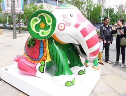 萬象匯?商業(yè)美陳項目大象雕塑