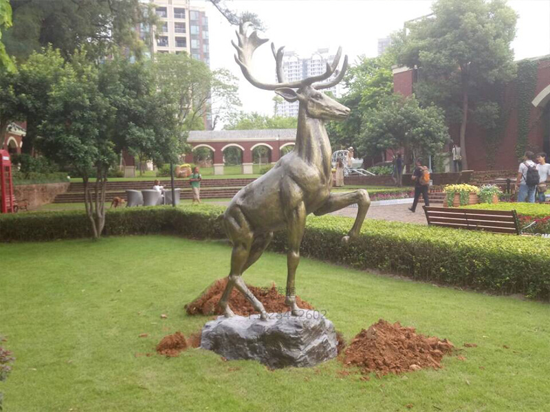 恒大集團(tuán)?韶關(guān)金色江灣景觀雕塑(圖4) 恒大集團(tuán)?韶關(guān)金色江灣景觀雕塑(圖4)