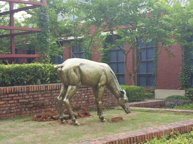 恒大集團(tuán)?韶關(guān)金色江灣景觀雕塑(圖1) 恒大集團(tuán)?韶關(guān)金色江灣景觀雕塑(圖1)