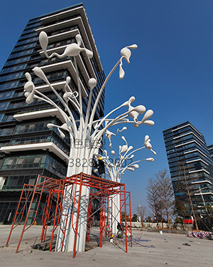 松湖智谷寮步香市孵化鏈二期園林景觀雕塑工程(圖2)