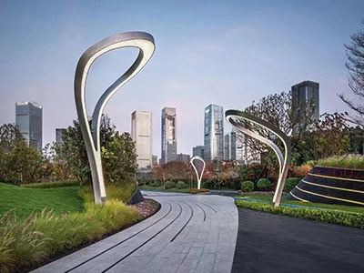 廣州中央公園大型鋼構(gòu)精神堡壘(圖2)