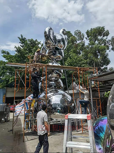 南寧五象萬象匯不銹鋼雕塑案例(圖2)