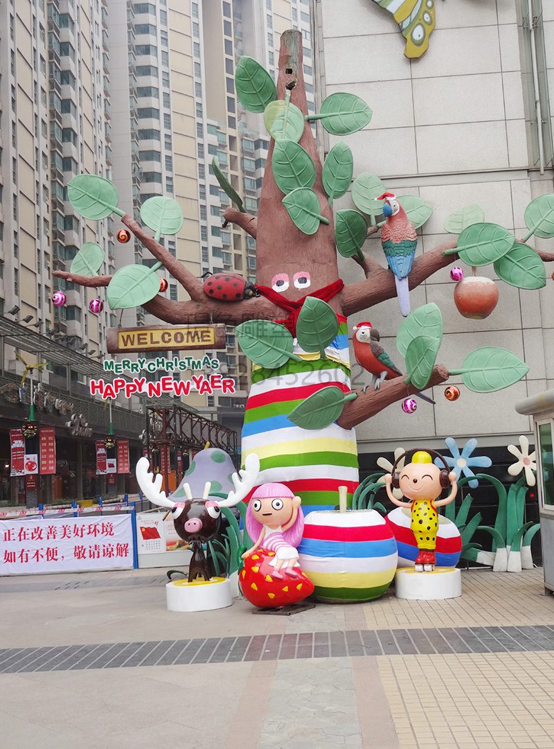 新世界商業(yè)廣場(chǎng)美陳玻璃鋼雕塑(圖3) 新世界商業(yè)廣場(chǎng)美陳玻璃鋼雕塑(圖3)