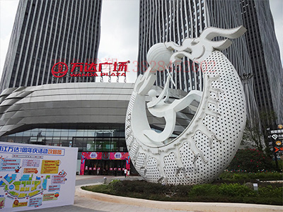 萬(wàn)達(dá)?湛江商業(yè)美陳不銹鋼景觀雕塑(圖1)