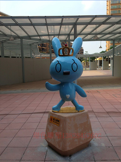 日高新天地廣場商業(yè)美陳景觀雕塑(圖2)