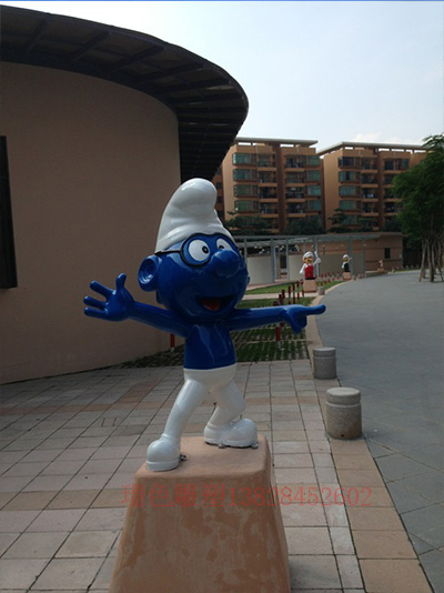 日高新天地廣場商業(yè)美陳景觀雕塑(圖3)