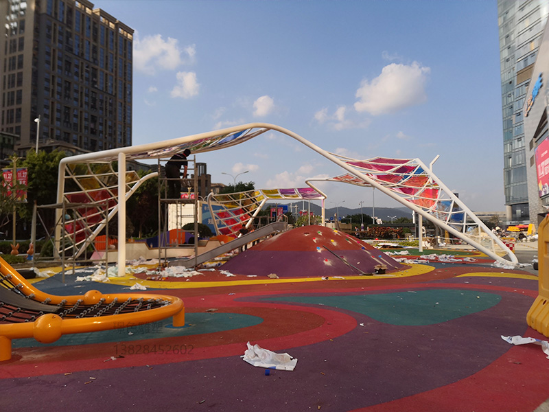 萬達(dá)?福清萬達(dá)廣場不銹鋼景觀設(shè)施(圖5) 萬達(dá)?福清萬達(dá)廣場不銹鋼景觀設(shè)施(圖5)