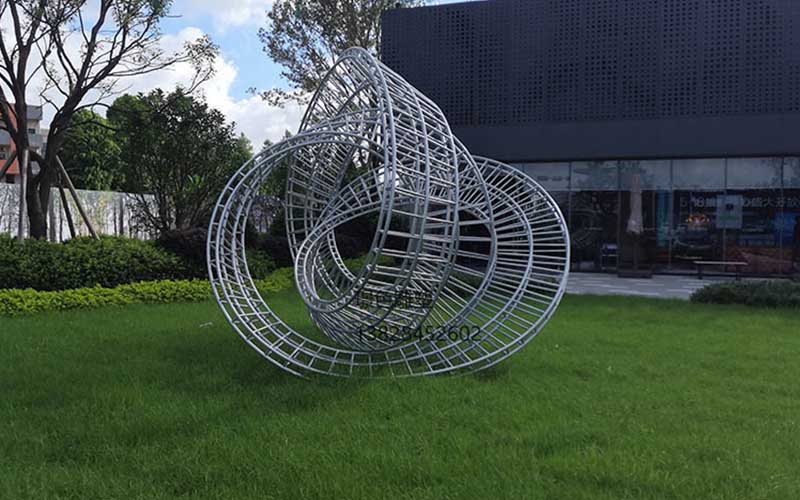 金屬雕塑與美麗的校園建設(圖1) 金屬雕塑與美麗的校園建設(圖1)