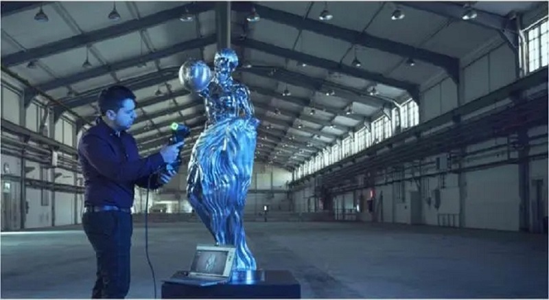 汲取人類(lèi)藝術(shù)史百年精華 AI設(shè)計(jì)雕塑作品亮相(圖4) 汲取人類(lèi)藝術(shù)史百年精華 AI設(shè)計(jì)雕塑作品亮相(圖4)