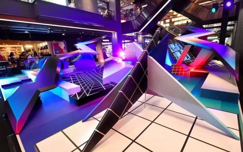 這些極具創(chuàng)意的商場美陳案例(圖4) 這些極具創(chuàng)意的商場美陳案例(圖4)