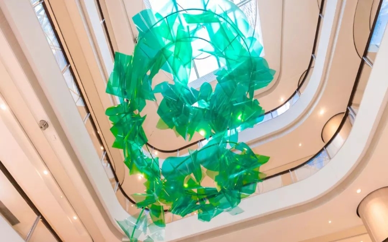 這些極具創(chuàng)意的商場美陳案例(圖30) 這些極具創(chuàng)意的商場美陳案例(圖30)