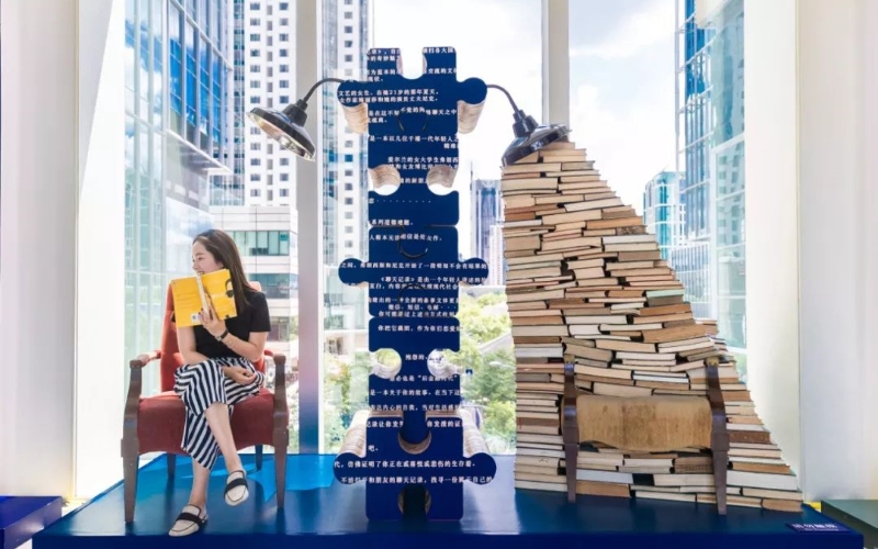 這些極具創(chuàng)意的商場美陳案例(圖38) 這些極具創(chuàng)意的商場美陳案例(圖38)