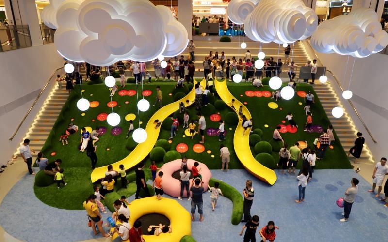 這些極具創(chuàng)意的商場美陳案例(圖53) 這些極具創(chuàng)意的商場美陳案例(圖53)