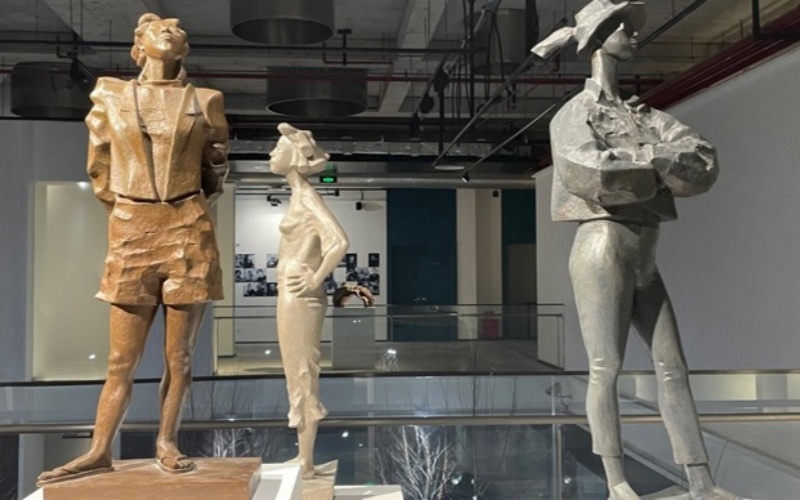 為中國雕塑注入新生力，東西南北中·2023學(xué)院雕塑邀請展啟幕